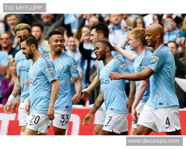 全球最顶尖20位足球明星的进球精彩瞬间回顾与分析