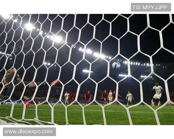 意大利足球明星米兰的精彩瞬间与辉煌历程全景展示