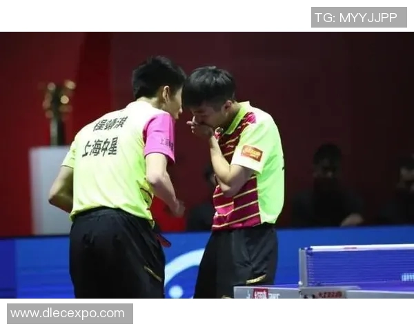 成都乒乓球队在大师赛中的默契配合与战术分析