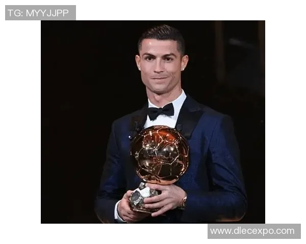 男模与足球明星的完美结合盘点那些兼具魅力与实力的男模足球明星 男模与足球明星的完美结合盘点那些兼具魅力与实力的男模足球明星