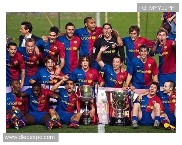 足球明星浏览量激增背后的秘密与影响力分析 足球明星浏览量激增背后的秘密与影响力分析