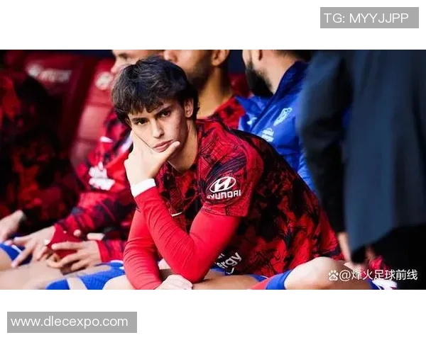 足球明星转型之路揭秘他们在场外的多重职业与人生选择 足球明星转型之路揭秘他们在场外的多重职业与人生选择