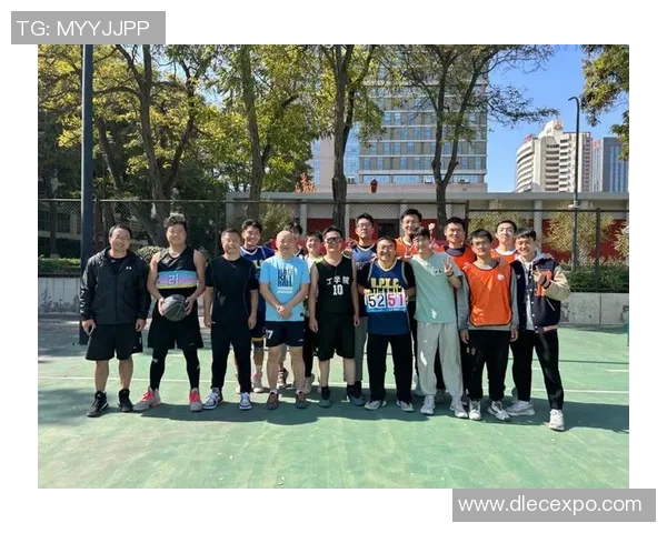 重庆篮球队的耐力挑战与训练探索聚焦篮球运动的未来发展