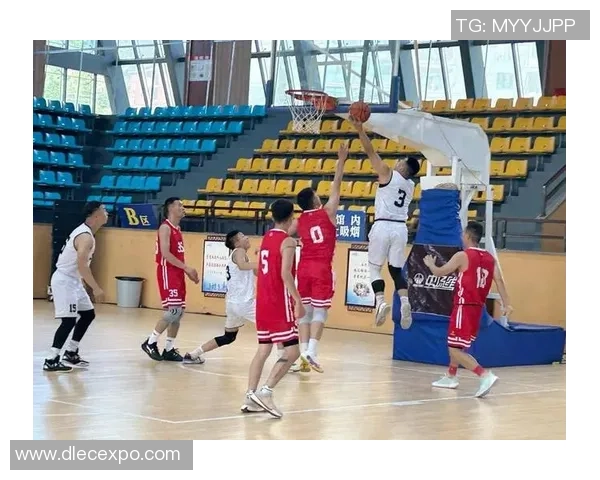 黄军独家分享篮球心得与技巧提升之道助你成为球场明星